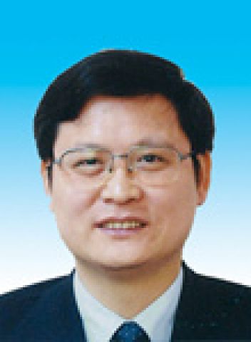 黄宇
