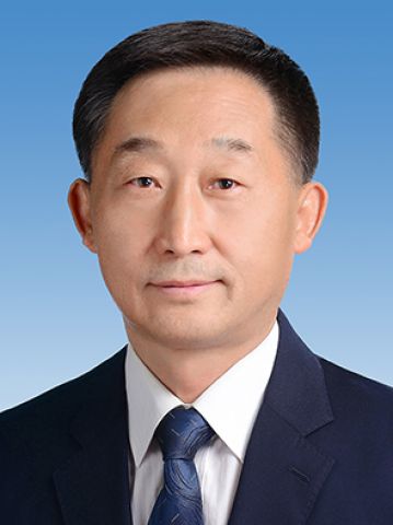 刘 宁