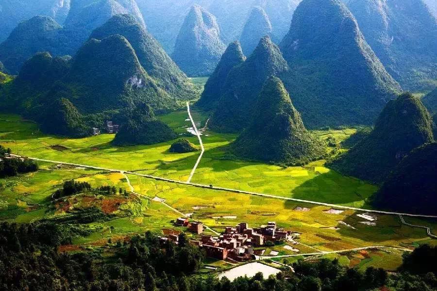 广西代表团代表热议少数民族脱贫：不让一个少数民族一个山乡掉队