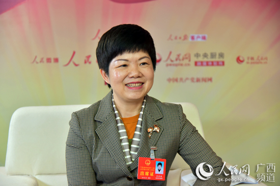 人民网专访自治区人大代表、玉林市玉州区区长吕燕梅