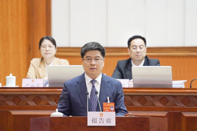 ���ĺ������ڸ�������Ĵ����ʸ�ı���