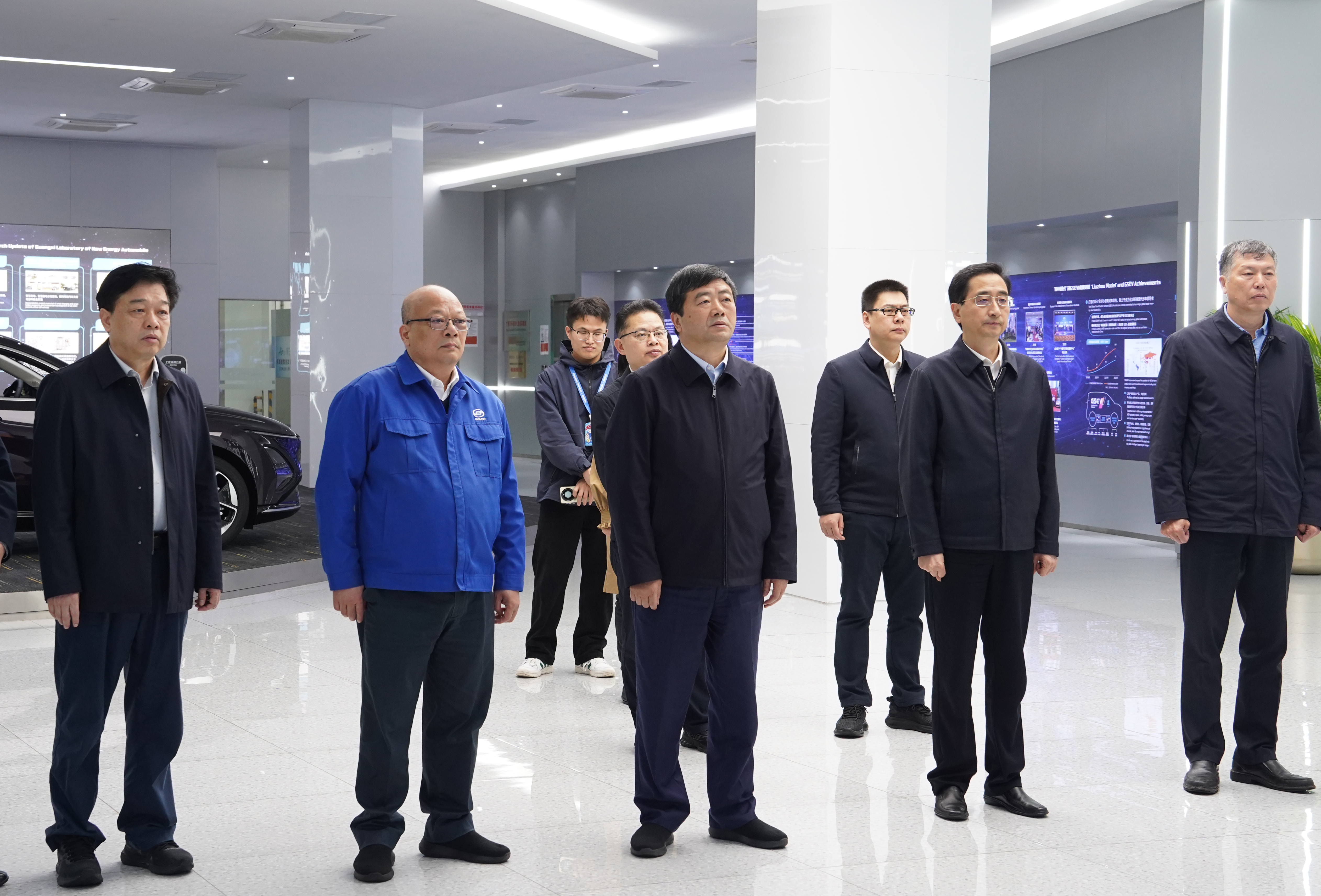 扩量提质情况专题调研黄伟京赴南宁市开展打造国内国际双循环市场经营