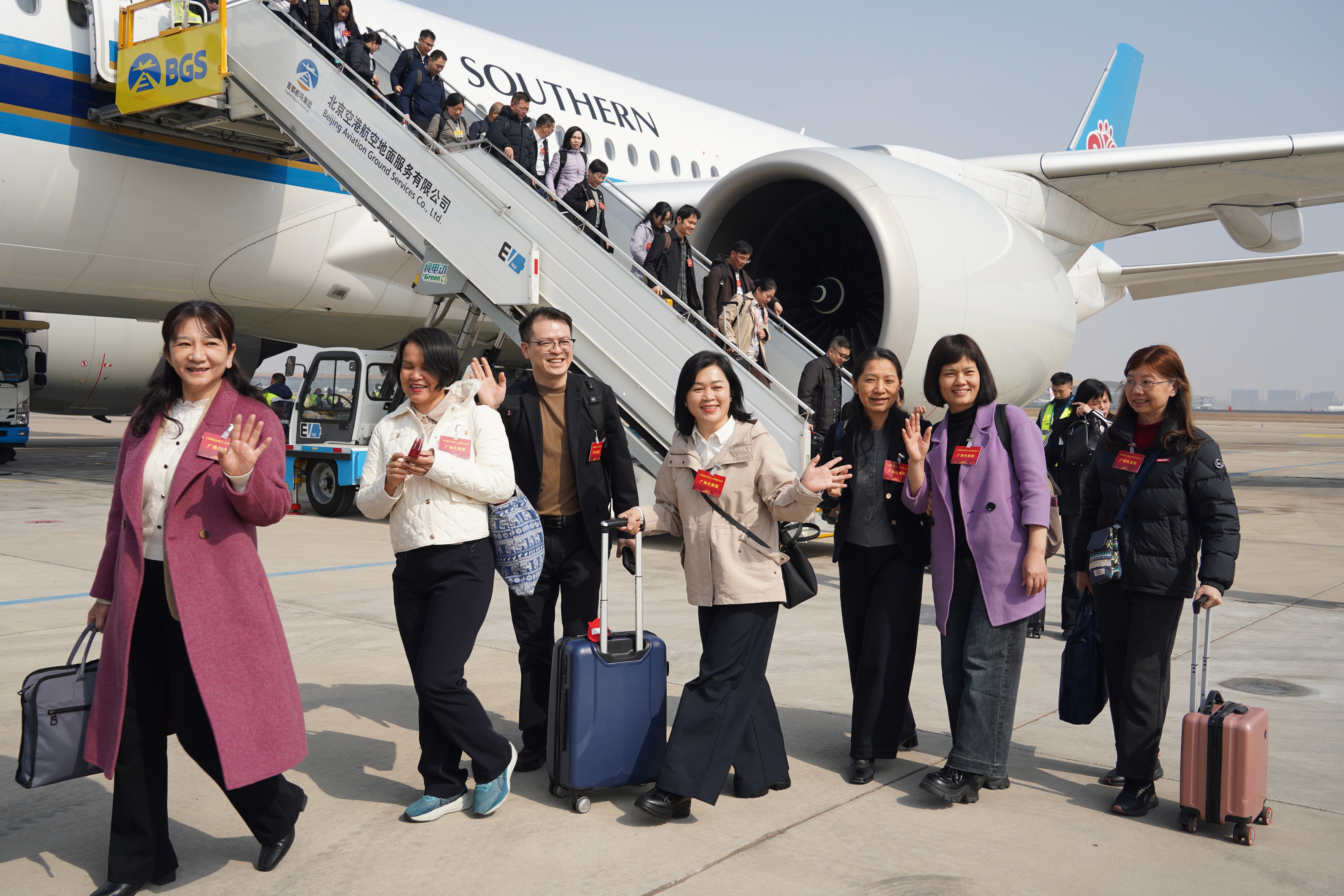 ʢ����Ļ���³̣��ڹ�ȫ���˴����˳���־�