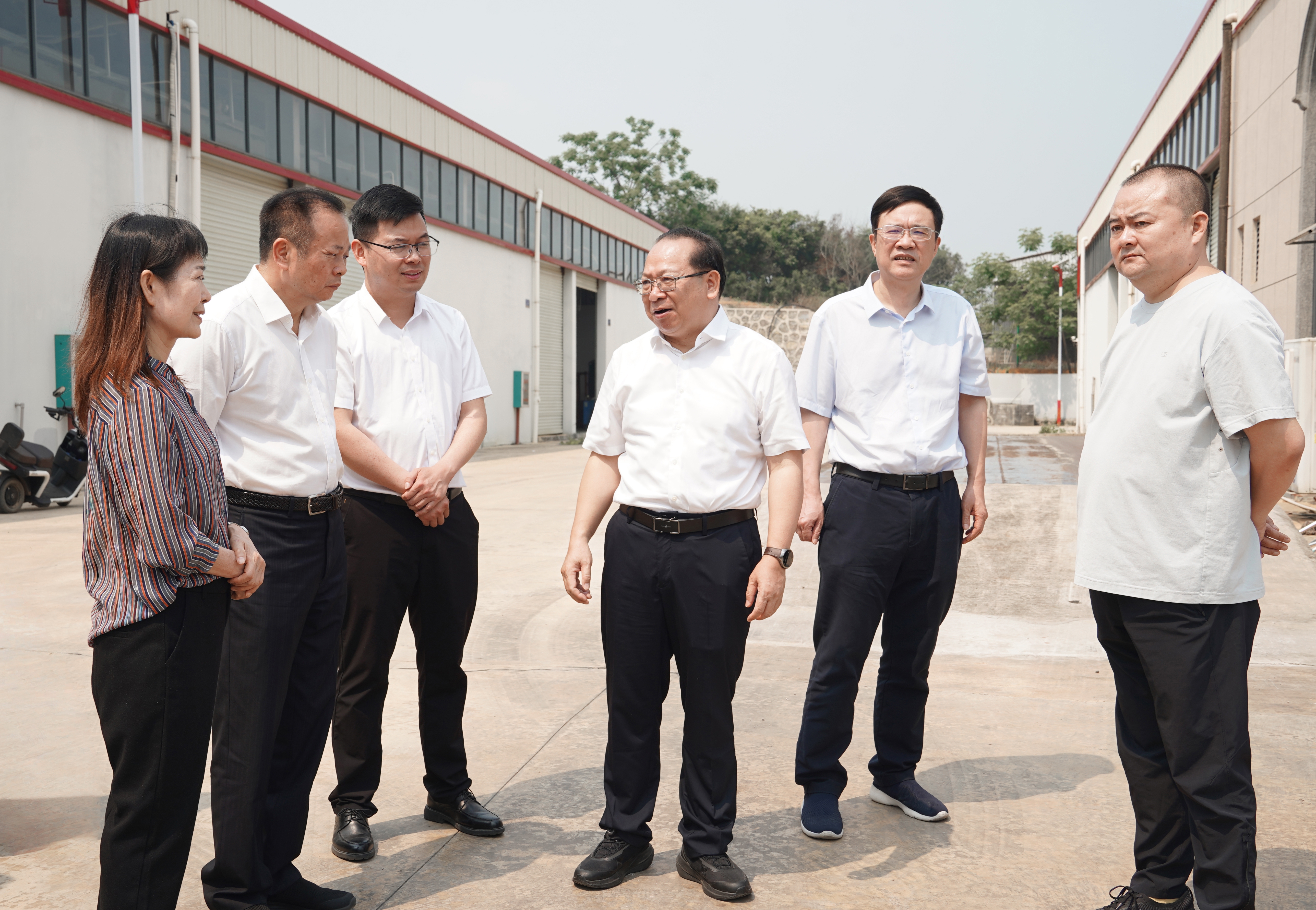 农生文带队赴崇左市开展华侨农林场(华侨管理区)高质量发展情况专题调研