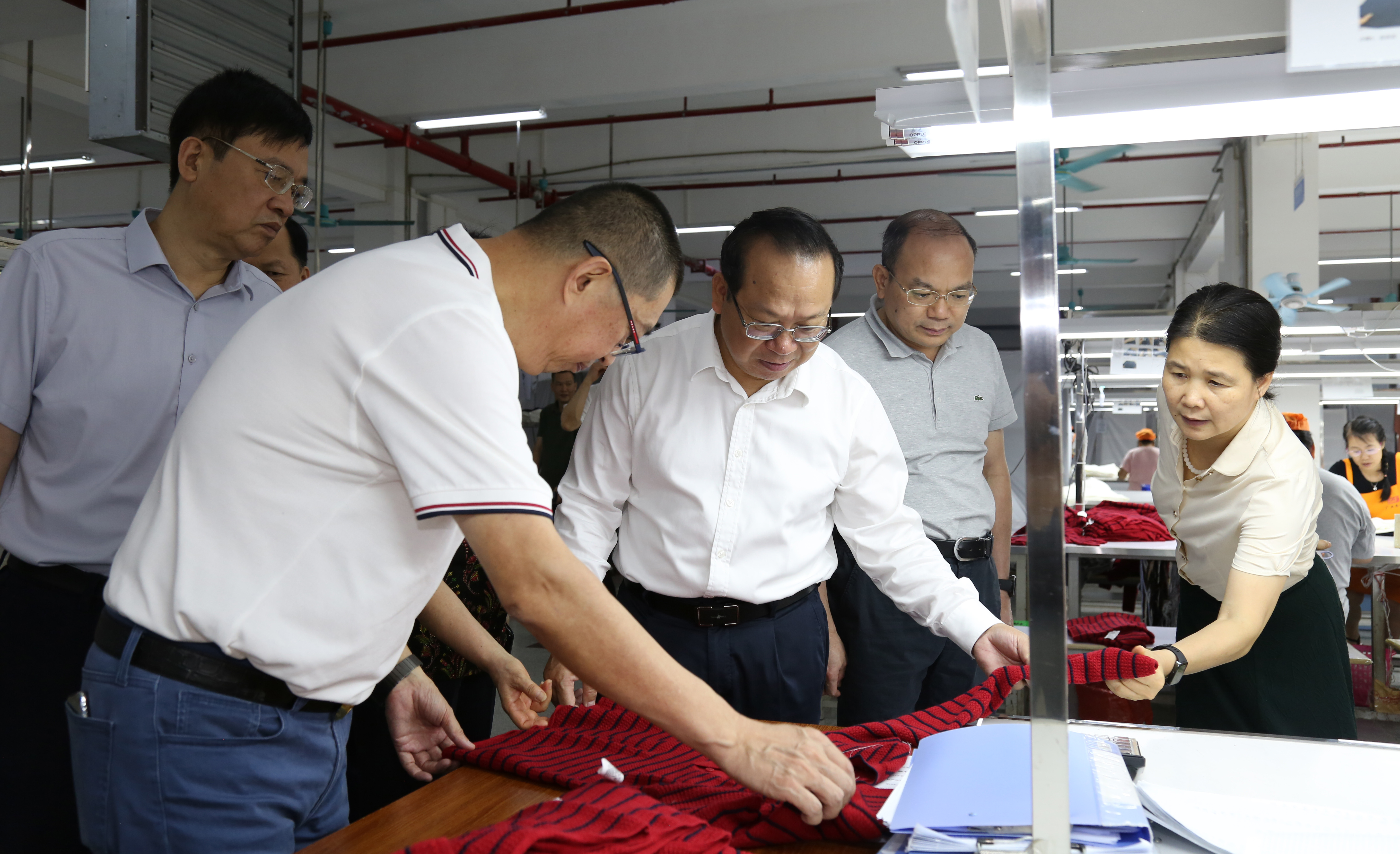 农生文赴玉林市开展加强华侨归侨侨眷权益保护工作情况专题调研