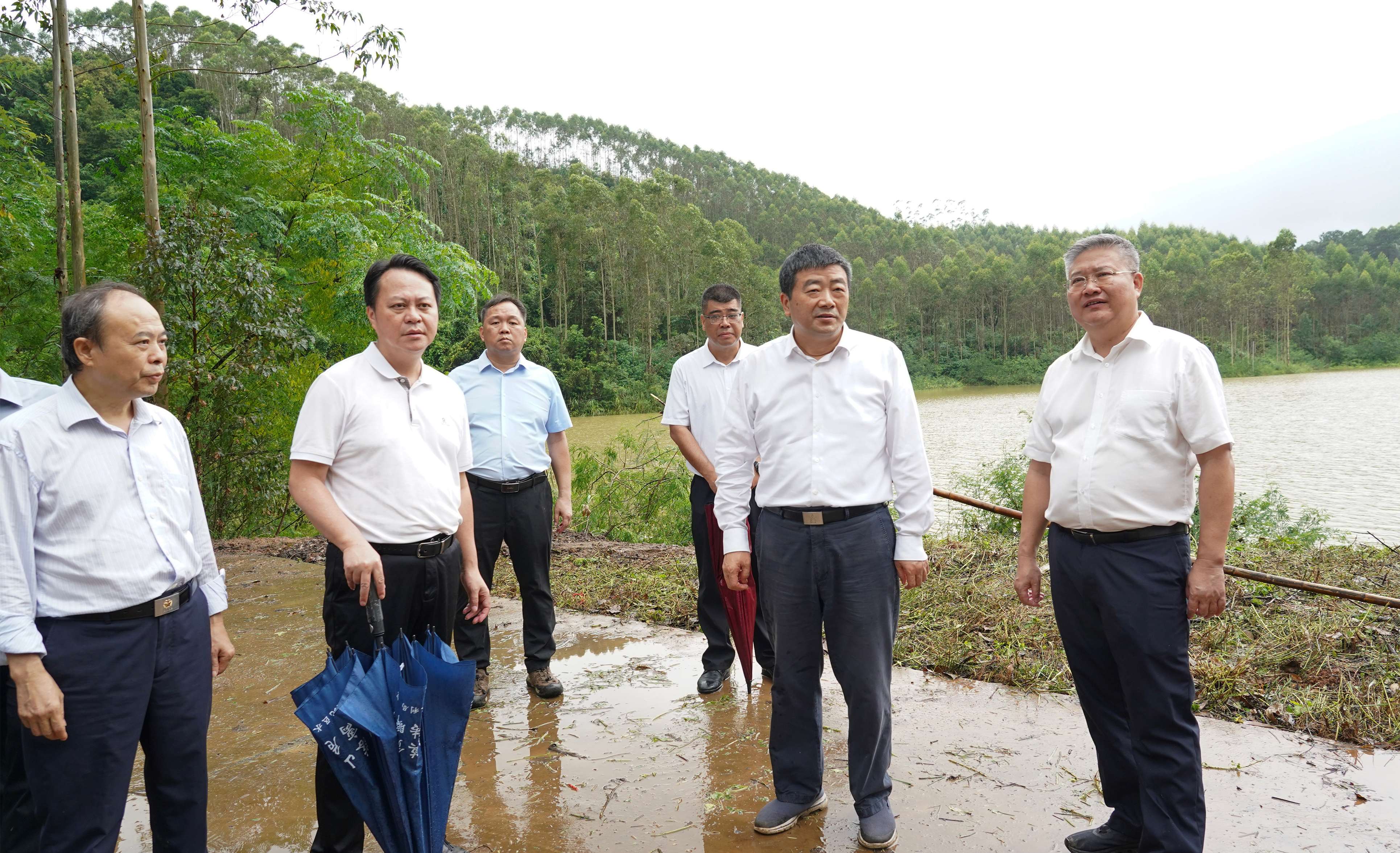 方春明赴钦州市浦北县、钦北区督导检查水库安全度汛工作