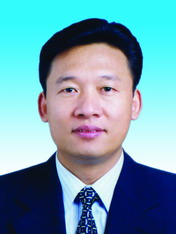 刘君
