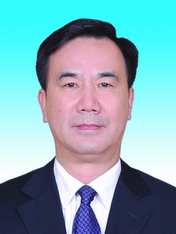 李何
