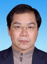韦以明